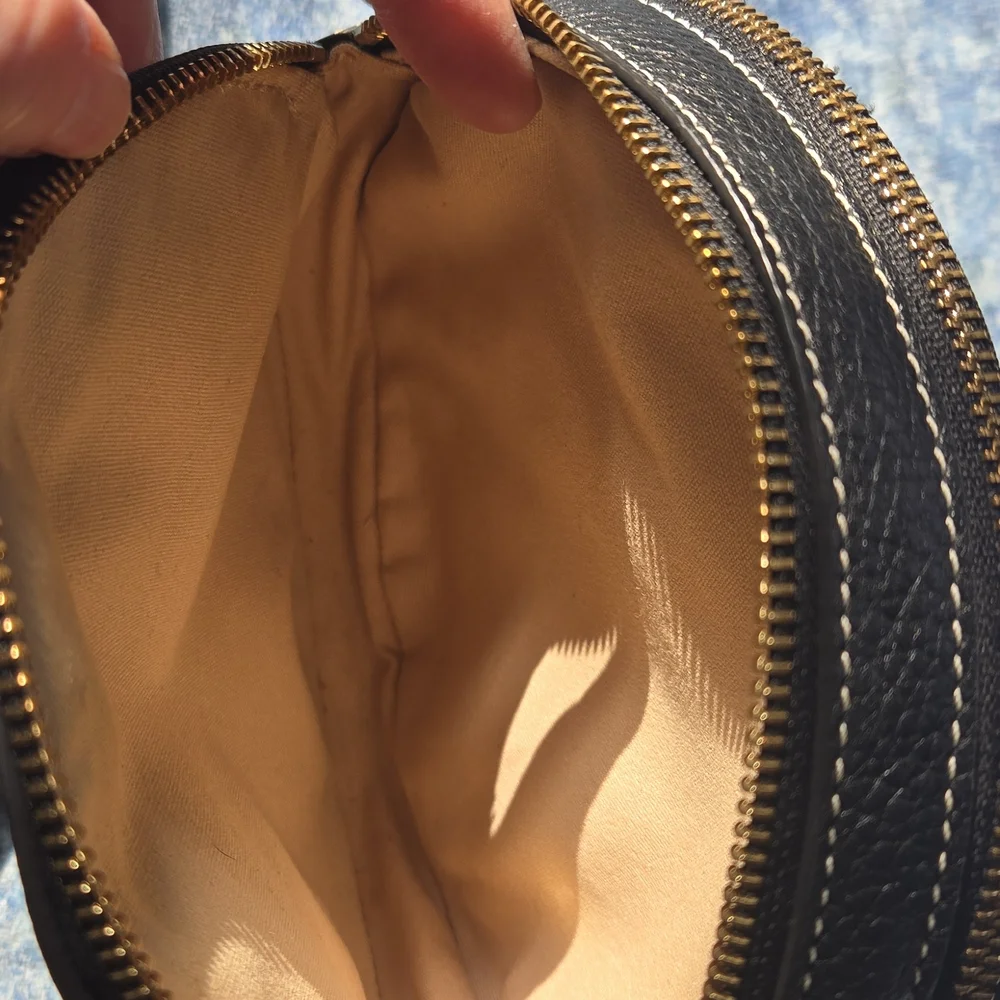 Tory Burch Black Crossbody Bag - Picture 5 of 6